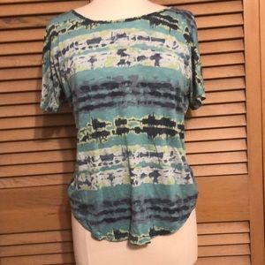 Mudd t-shirt with cut shoulders